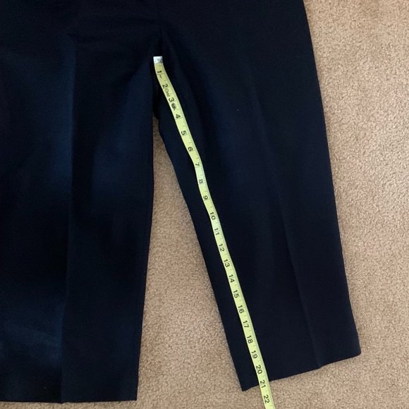 Rafaella Navy Blue Curvy Fit Capri Pants - Size 8 - Picture 7 of 8